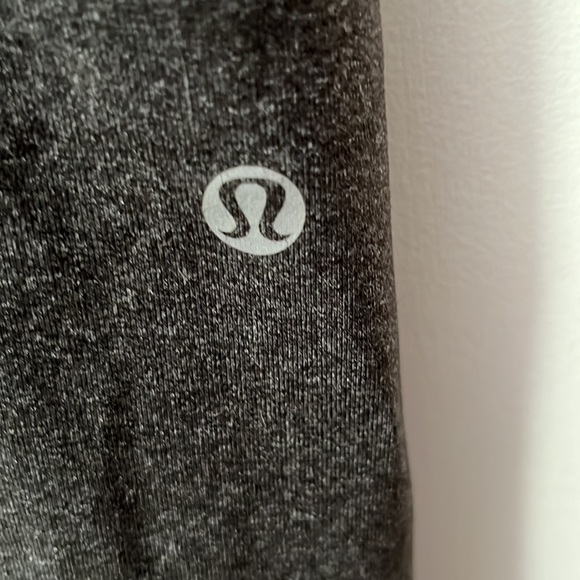 Lululemon size 12 Still Pant Excellent - Picture 4 of 9